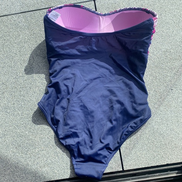 English brand Debenhams floral strapless swimsuit size 14 purple pink white - Picture 6 of 6